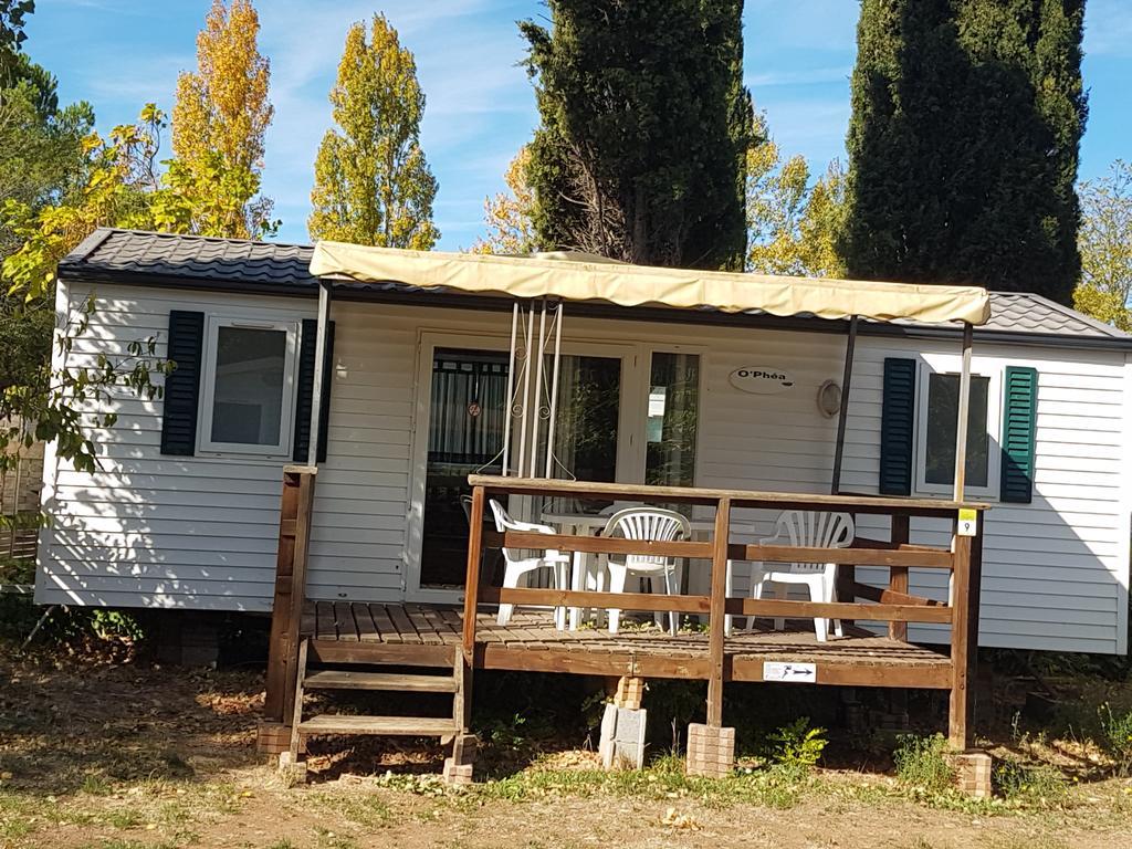 Camping La Vidaresse Hotel Sainte-Anastasie-sur-Issole Exterior foto